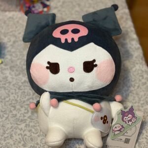 NWT Kanahei’s Small Animals Yurutto Amusement x Kuromi 12” plushie